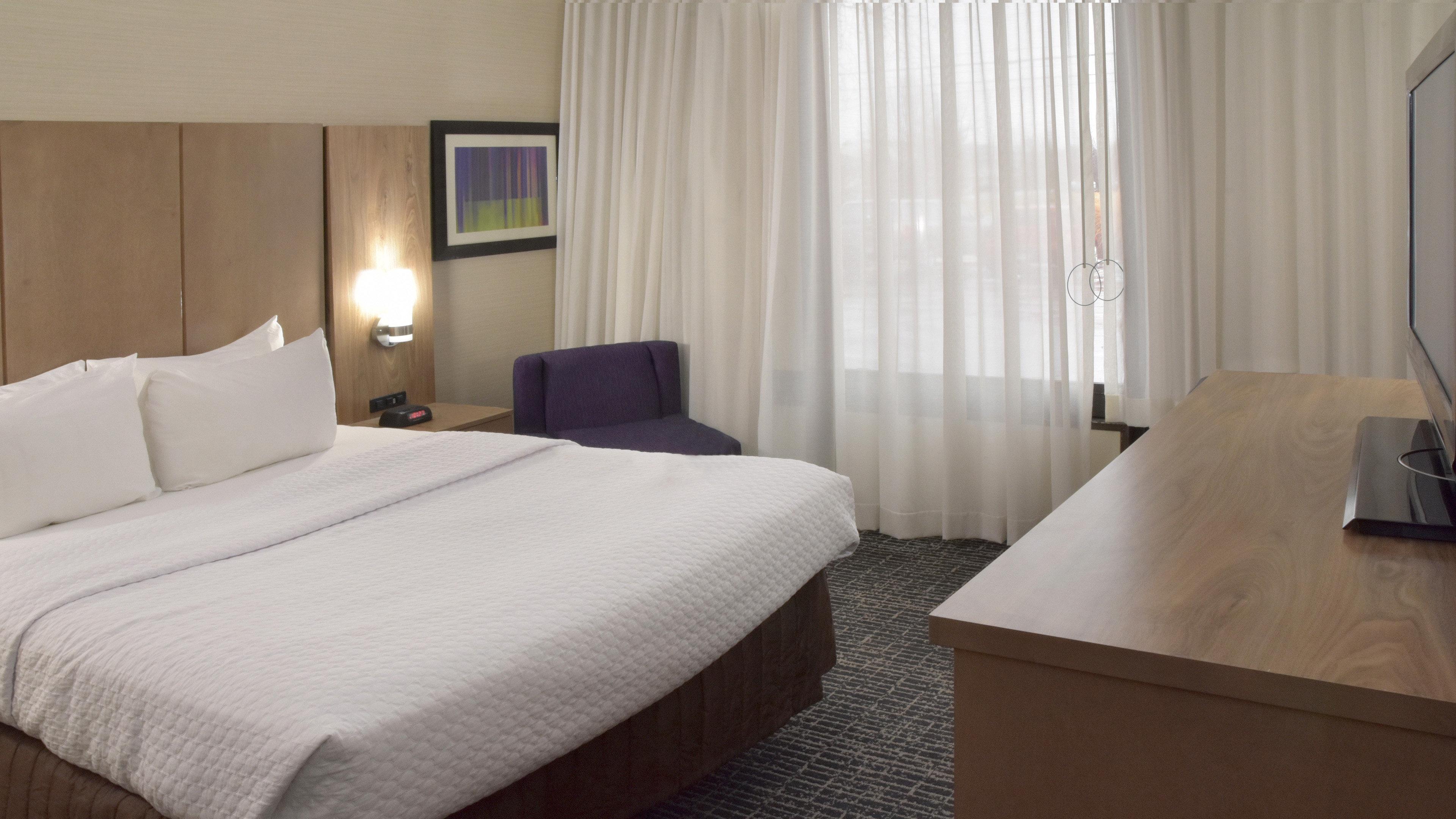 Crowne Plaza Cleveland Airport By Ihg Hotel Middleburg Heights Exterior foto